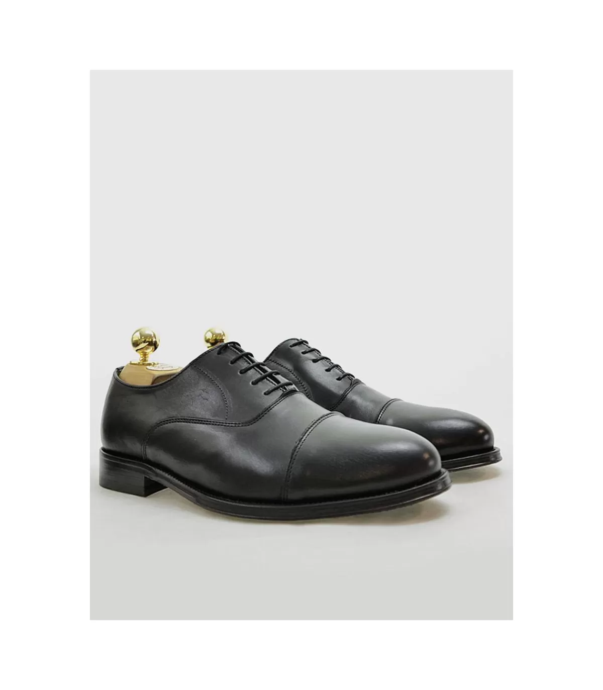 *Zapato Negro Piel>Windsor Dynasty Shop